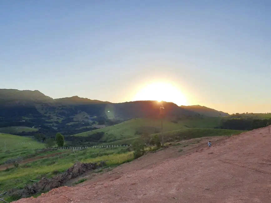 Foto 12 de Chácara à venda, 500m2 em Centro, Caldas - MG