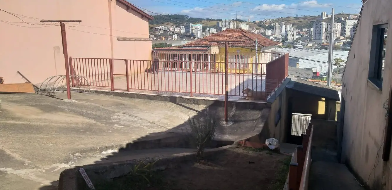 Foto 6 de Casa com 3 quartos à venda, 204m2 em Jardim São Jorge, Pocos De Caldas - MG