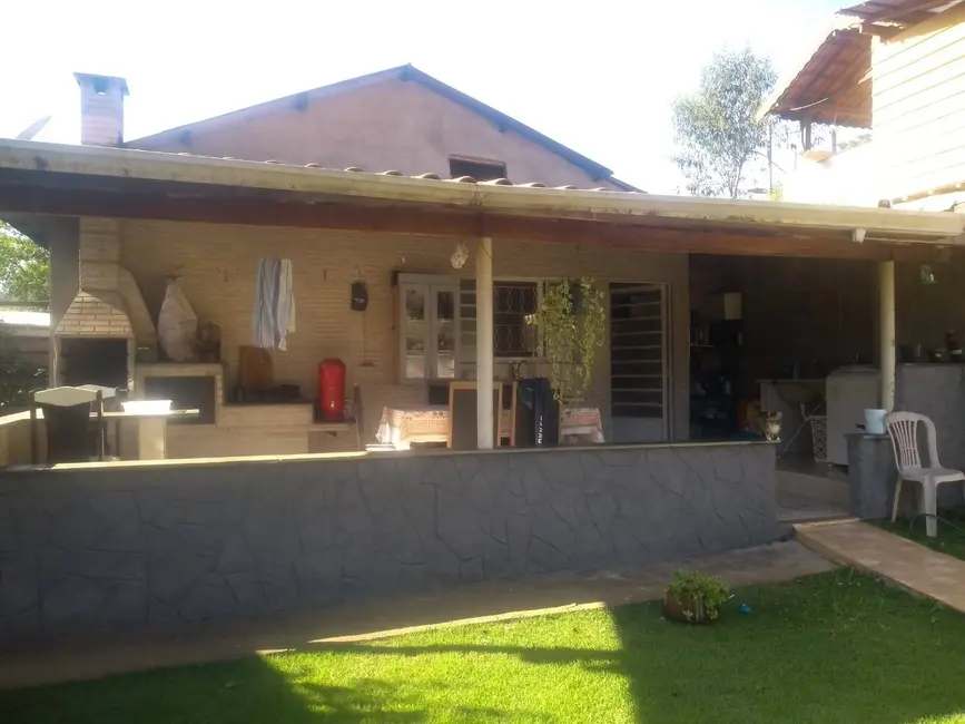 Chácara com 2 quartos à venda, 75m2 em Caldas - MG - imagem 5 Foto 5 de Chácara com 2 quartos à venda, 75m2 em Caldas - MG