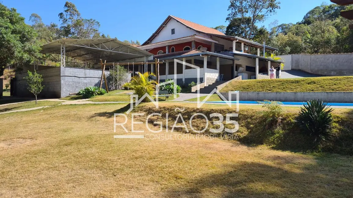 Foto 1 de Chácara com 3 quartos à venda, 2500m2 em Área Rural de Poços de Caldas, Pocos De Caldas - MG