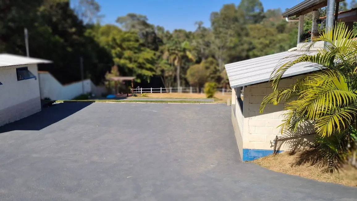 Foto 6 de Chácara com 3 quartos à venda, 2500m2 em Área Rural de Poços de Caldas, Pocos De Caldas - MG