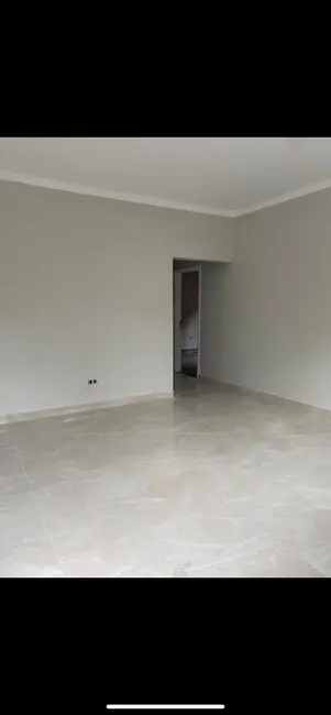 Casa com 3 quartos à venda, 275m2 em Loteamento Residencial Tiradentes, Pocos De Caldas - MG - imagem 5 Foto 5 de Casa com 3 quartos à venda, 275m2 em Loteamento Residencial Tiradentes, Pocos De Caldas - MG