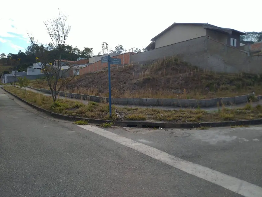 Foto 1 de Terreno / Lote à venda, 374m2 em Loteamento Residencial Tiradentes, Pocos De Caldas - MG