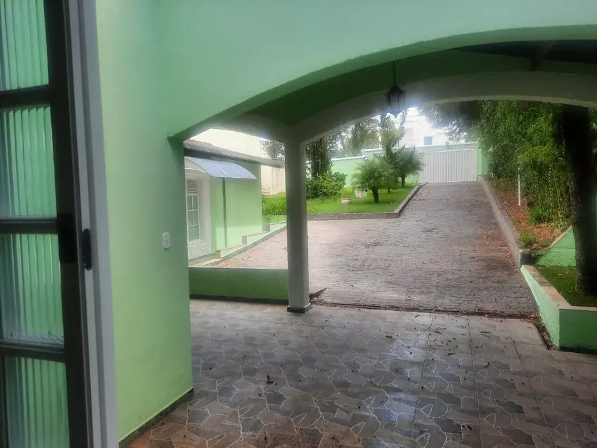 Casa com 3 quartos à venda, 1300m2 em Chácara São Francisco, Pocos De Caldas - MG - imagem 7 Foto 7 de Casa com 3 quartos à venda, 1300m2 em Chácara São Francisco, Pocos De Caldas - MG