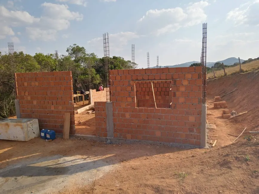 Casa com 4 quartos à venda, 1000m2 em Caldas - MG - imagem 4 Foto 4 de Casa com 4 quartos à venda, 1000m2 em Caldas - MG