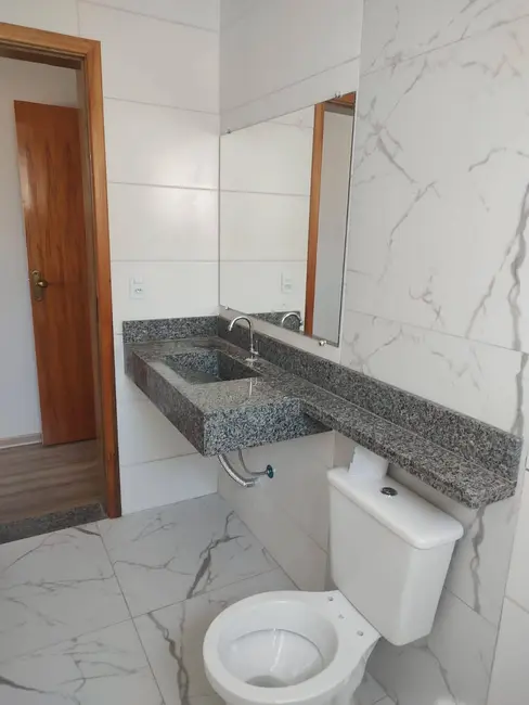 Casa com 3 quartos à venda, 145m2 em Loteamento Residencial Tiradentes, Pocos De Caldas - MG - imagem 9 Foto 9 de Casa com 3 quartos à venda, 145m2 em Loteamento Residencial Tiradentes, Pocos De Caldas - MG