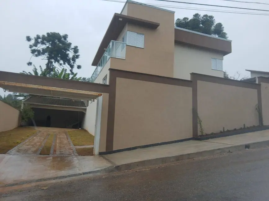 Foto 2 de Casa com 3 quartos à venda, 350m2 em Chácara Praia do Sol, Pocos De Caldas - MG