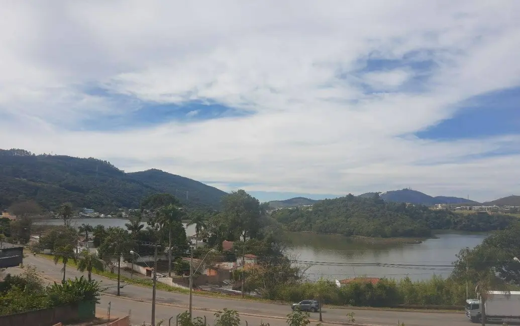Foto 1 de Casa com 3 quartos à venda, 350m2 em Chácara Praia do Sol, Pocos De Caldas - MG