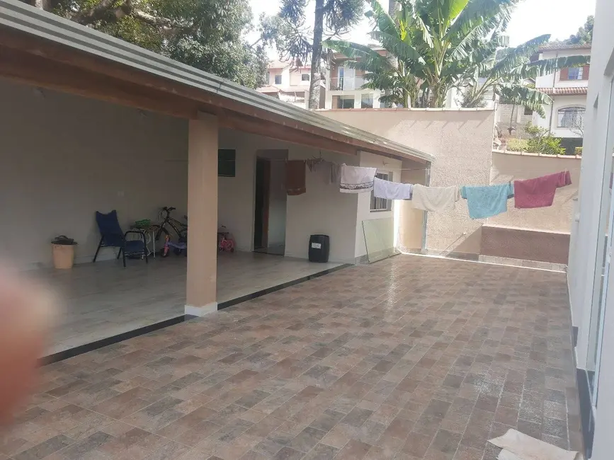 Casa com 3 quartos à venda, 350m2 em Chácara Praia do Sol, Pocos De Caldas - MG - imagem 9 Foto 9 de Casa com 3 quartos à venda, 350m2 em Chácara Praia do Sol, Pocos De Caldas - MG