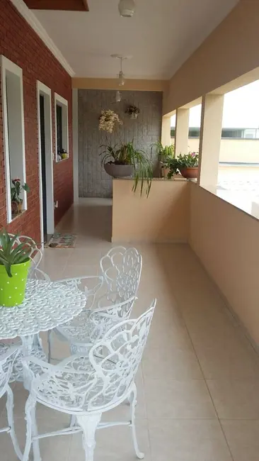 Casa com 3 quartos à venda, 276m2 em Jardim Carolina, Pocos De Caldas - MG - imagem 5 Foto 5 de Casa com 3 quartos à venda, 276m2 em Jardim Carolina, Pocos De Caldas - MG