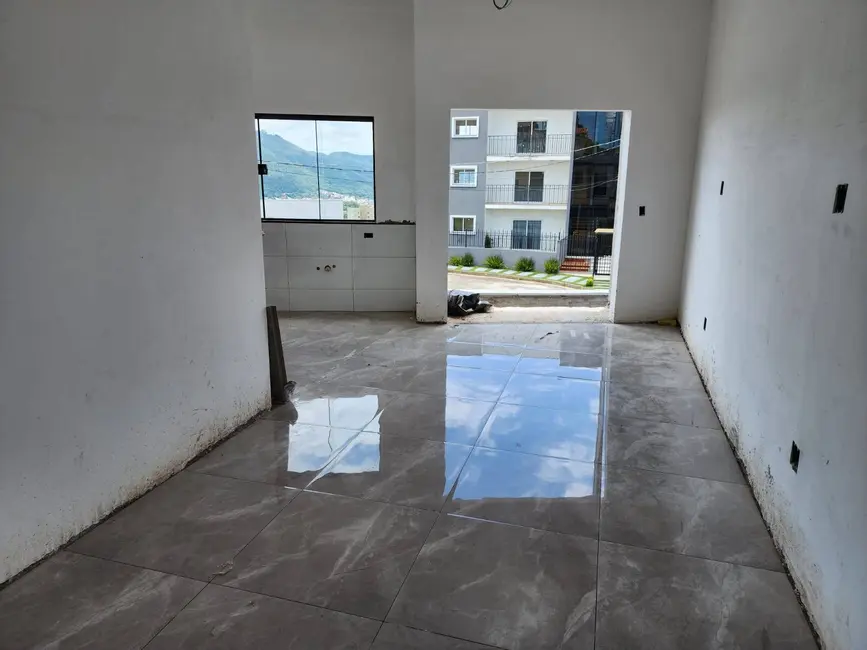 Casa com 3 quartos à venda, 150m2 em Jardim dos Manacás, Pocos De Caldas - MG - imagem 1 Foto 1 de Casa com 3 quartos à venda, 150m2 em Jardim dos Manacás, Pocos De Caldas - MG