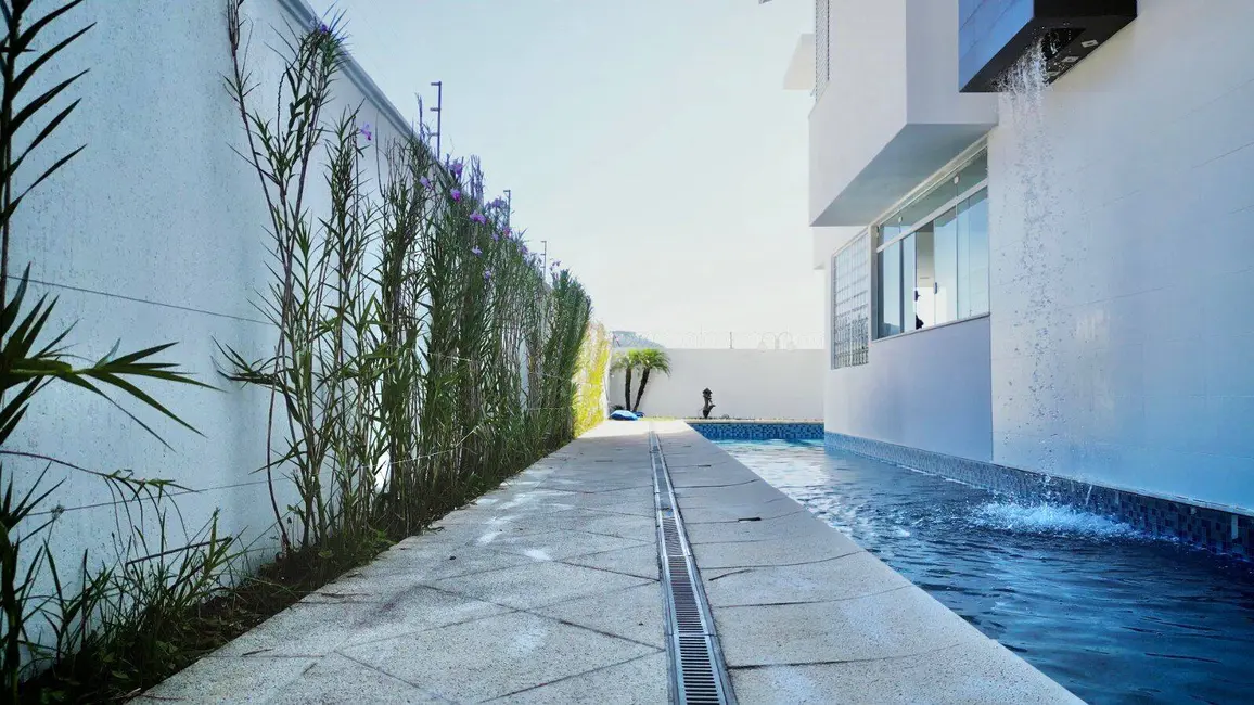 Casa com 4 quartos à venda, 477m2 em Jardim Europa, Pocos De Caldas - MG - imagem 8 Foto 8 de Casa com 4 quartos à venda, 477m2 em Jardim Europa, Pocos De Caldas - MG