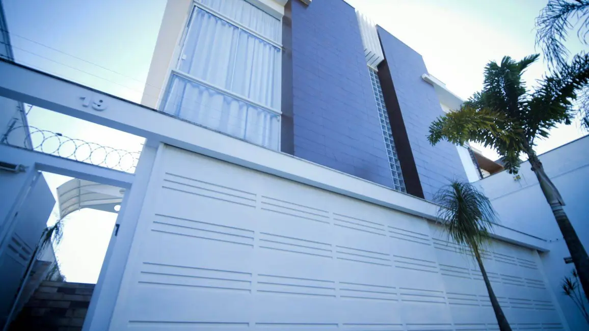 Casa com 4 quartos à venda, 477m2 em Jardim Europa, Pocos De Caldas - MG - imagem 4 Foto 4 de Casa com 4 quartos à venda, 477m2 em Jardim Europa, Pocos De Caldas - MG