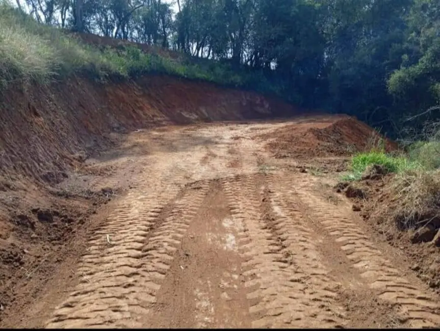 Terreno / Lote à venda, 1500m2 em Caldas - MG - imagem 4 Foto 4 de Terreno / Lote à venda, 1500m2 em Caldas - MG