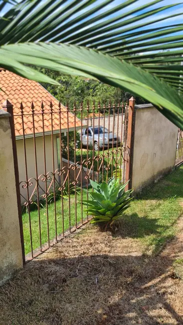 Foto 2 de Chácara com 2 quartos à venda, 1594m2 em Zona Rural, Pocos De Caldas - MG