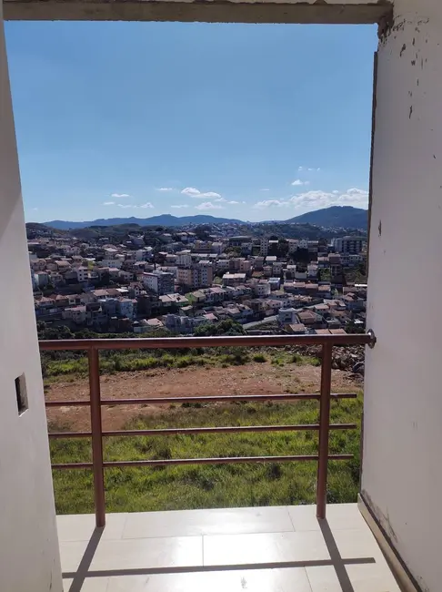 Foto 6 de Casa com 2 quartos à venda, 160m2 em Jardim Bandeirantes, Pocos De Caldas - MG