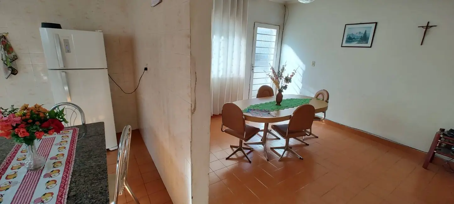 Casa com 3 quartos à venda, 404m2 em Jardim dos Estados, Pocos De Caldas - MG - imagem 8 Foto 8 de Casa com 3 quartos à venda, 404m2 em Jardim dos Estados, Pocos De Caldas - MG