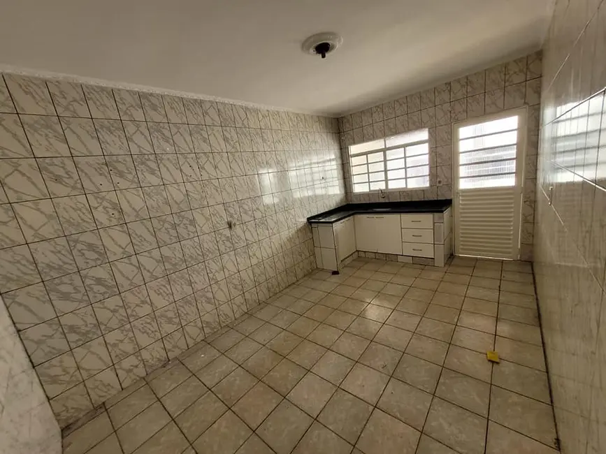 Foto 9 de Casa com 2 quartos à venda, 200m2 em Jardim do Contorno, Pocos De Caldas - MG