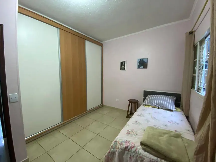 Foto 6 de Casa com 4 quartos à venda, 223m2 em Residencial Mantiqueira, Pocos De Caldas - MG