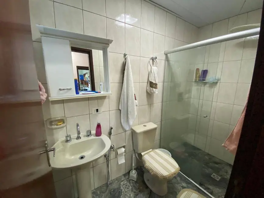 Foto 4 de Casa com 4 quartos à venda, 223m2 em Residencial Mantiqueira, Pocos De Caldas - MG