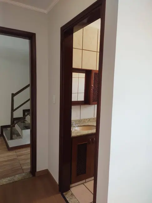Foto 9 de Casa com 3 quartos à venda, 250m2 em Jardim Ipê, Pocos De Caldas - MG
