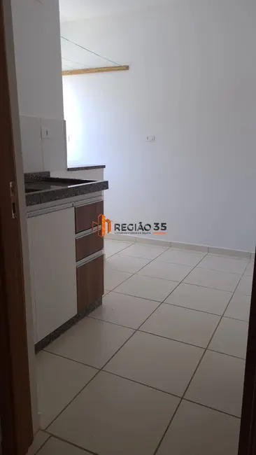 Foto 2 de Apartamento com 2 quartos à venda, 47m2 em Jardim Vitória, Pocos De Caldas - MG