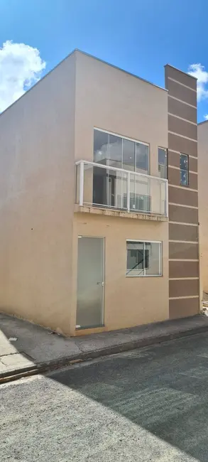 Casa de Condomínio com 2 quartos à venda, 68m2 em Estância Poços de Caldas, Pocos De Caldas - MG - imagem 1 Foto 1 de Casa de Condomínio com 2 quartos à venda, 68m2 em Estância Poços de Caldas, Pocos De Caldas - MG