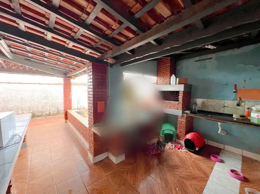 Casa com 5 quartos à venda, 240m2 em Conjunto Habitacional Pedro Afonso Junqueira, Pocos De Caldas - MG - imagem 2 Foto 2 de Casa com 5 quartos à venda, 240m2 em Conjunto Habitacional Pedro Afonso Junqueira, Pocos De Caldas - MG