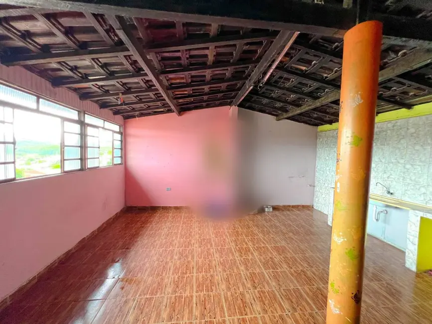 Casa com 5 quartos à venda, 240m2 em Conjunto Habitacional Pedro Afonso Junqueira, Pocos De Caldas - MG - imagem 3 Foto 3 de Casa com 5 quartos à venda, 240m2 em Conjunto Habitacional Pedro Afonso Junqueira, Pocos De Caldas - MG