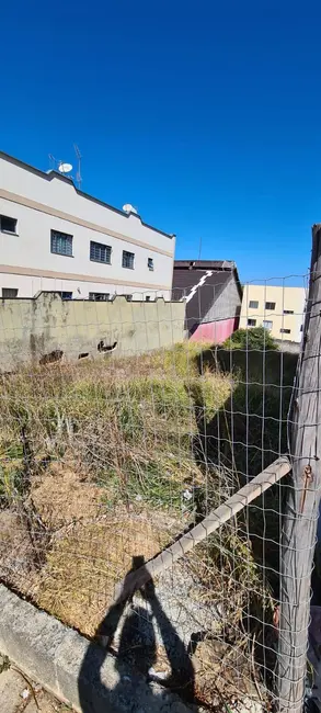 Terreno / Lote à venda, 250m2 em Santa Maria, Pocos De Caldas - MG - imagem 4 Foto 4 de Terreno / Lote à venda, 250m2 em Santa Maria, Pocos De Caldas - MG