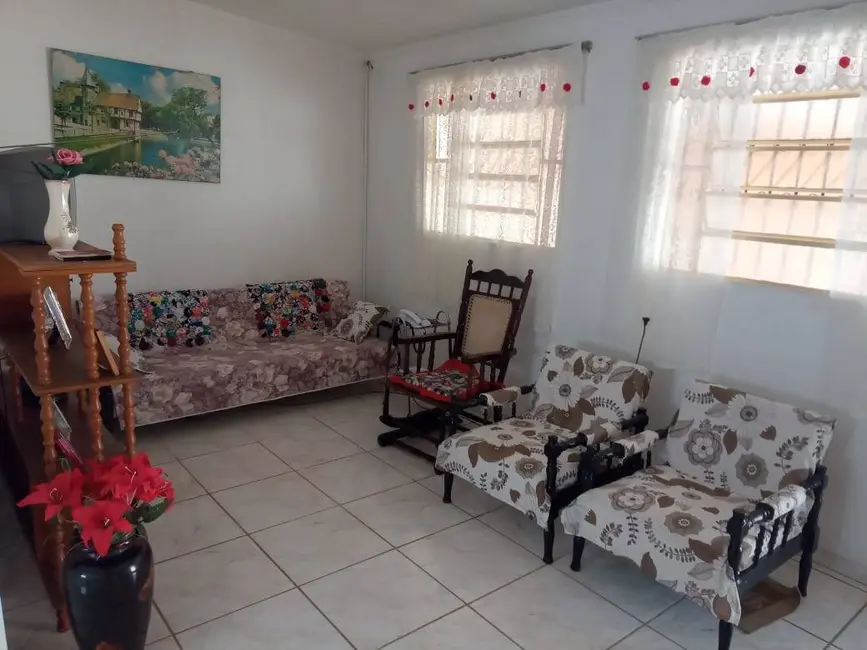 Casa com 2 quartos à venda, 92m2 em Conjunto Habitacional Pedro Afonso Junqueira, Pocos De Caldas - MG - imagem 7 Foto 7 de Casa com 2 quartos à venda, 92m2 em Conjunto Habitacional Pedro Afonso Junqueira, Pocos De Caldas - MG