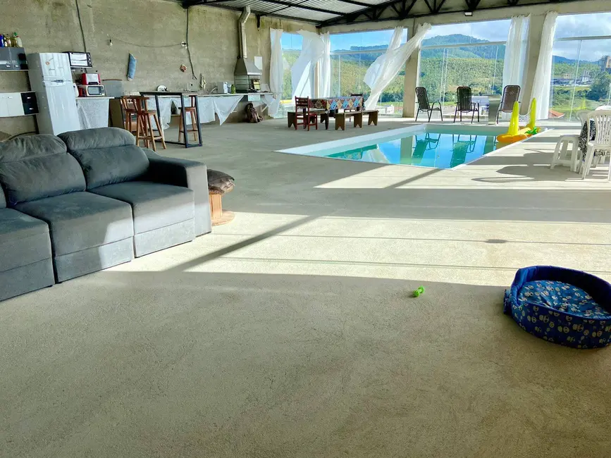 Foto 2 de Casa com 3 quartos à venda, 2000m2 em Pocos De Caldas - MG