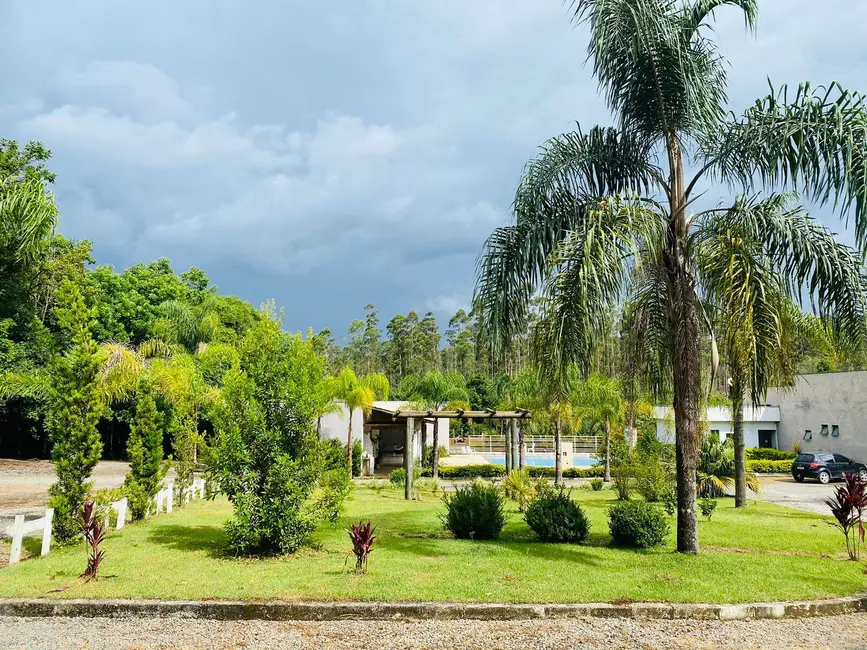 Chácara à venda e para alugar, 20000m2 em Chácaras Poços de Caldas, Pocos De Caldas - MG - imagem 5 Foto 5 de Chácara à venda e para alugar, 20000m2 em Chácaras Poços de Caldas, Pocos De Caldas - MG