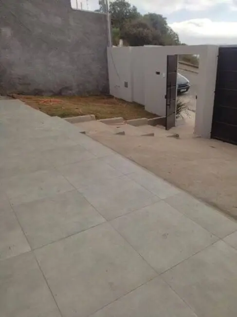 Foto 2 de Casa com 3 quartos à venda, 110m2 em Jardim Bandeirantes, Pocos De Caldas - MG