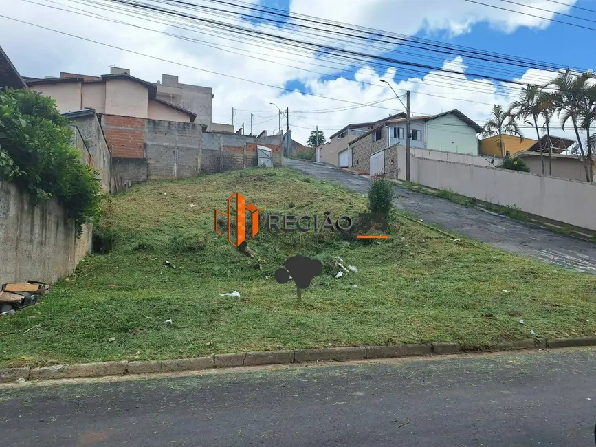 Foto 1 de Terreno / Lote à venda, 340m2 em Estância São José, Pocos De Caldas - MG