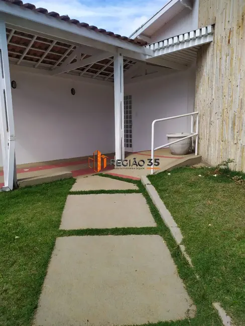 Foto 2 de Casa com 3 quartos à venda, 250m2 em Jardim das Azaléias, Pocos De Caldas - MG