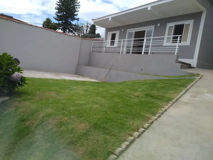 Casa com 2 quartos à venda, 252m2 em Estância São José, Pocos De Caldas - MG - imagem 1 Foto 1 de Casa com 2 quartos à venda, 252m2 em Estância São José, Pocos De Caldas - MG