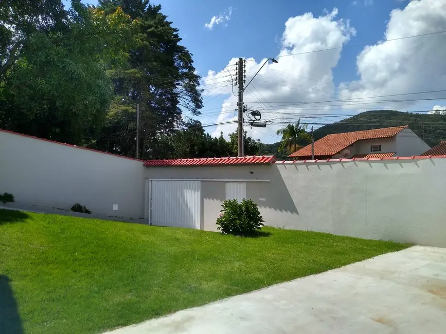 Casa com 2 quartos à venda, 252m2 em Estância São José, Pocos De Caldas - MG - imagem 4 Foto 4 de Casa com 2 quartos à venda, 252m2 em Estância São José, Pocos De Caldas - MG