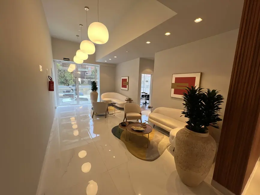 Apartamento com 2 quartos para alugar, 65m2 em Centro, Pocos De Caldas - MG - imagem 8 Foto 8 de Apartamento com 2 quartos para alugar, 65m2 em Centro, Pocos De Caldas - MG