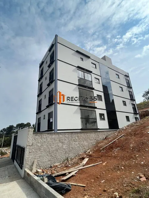 Foto 1 de Apartamento com 1 quarto à venda, 33m2 em Pocos De Caldas - MG