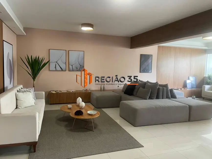 Foto 2 de Apartamento com 2 quartos à venda, 84m2 em Centro, Pocos De Caldas - MG