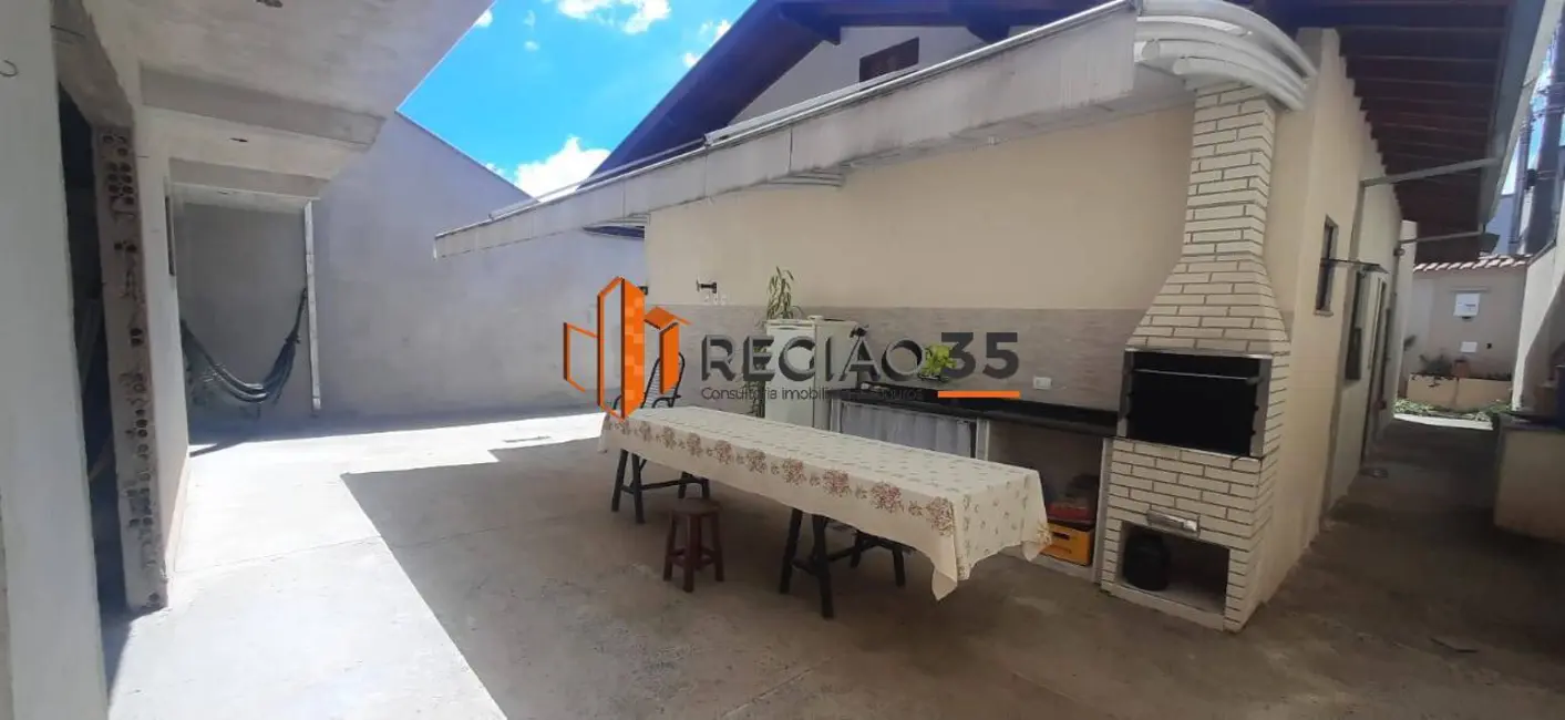 Foto 1 de Casa com 5 quartos à venda, 293m2 em Jardim Campos Elísios, Pocos De Caldas - MG