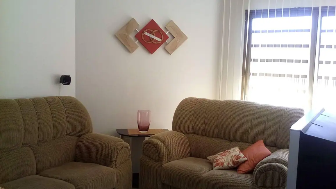 Casa com 2 quartos à venda, 90m2 em Jardim Paraíso, Pocos De Caldas - MG - imagem 2 Foto 2 de Casa com 2 quartos à venda, 90m2 em Jardim Paraíso, Pocos De Caldas - MG