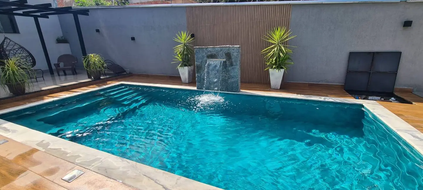 Casa com 3 quartos à venda, 506m2 em Recanto dos Lagos, Pocos De Caldas - MG - imagem 4 Foto 4 de Casa com 3 quartos à venda, 506m2 em Recanto dos Lagos, Pocos De Caldas - MG