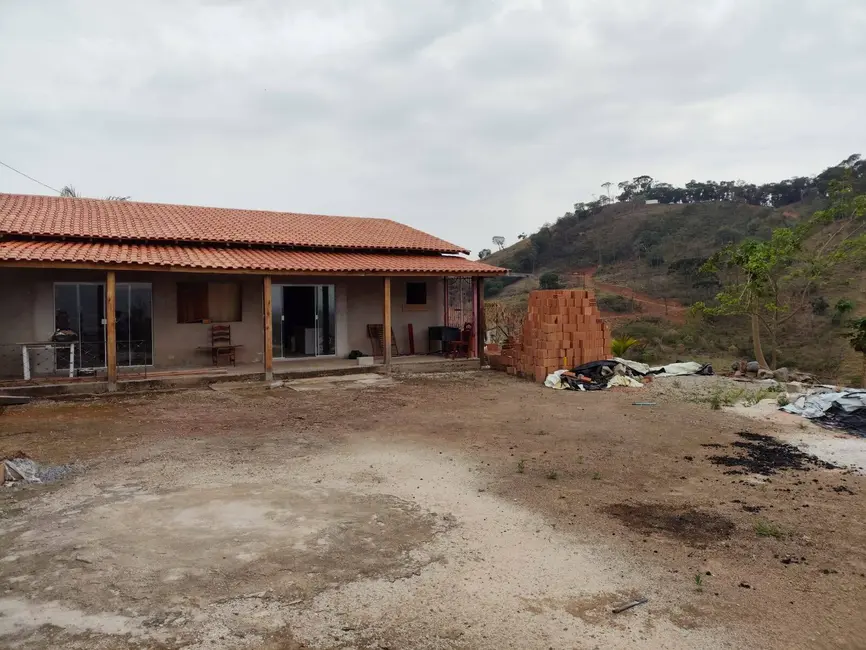 Chácara com 4 quartos à venda, 146m2 em Caldas - MG - imagem 5 Foto 5 de Chácara com 4 quartos à venda, 146m2 em Caldas - MG