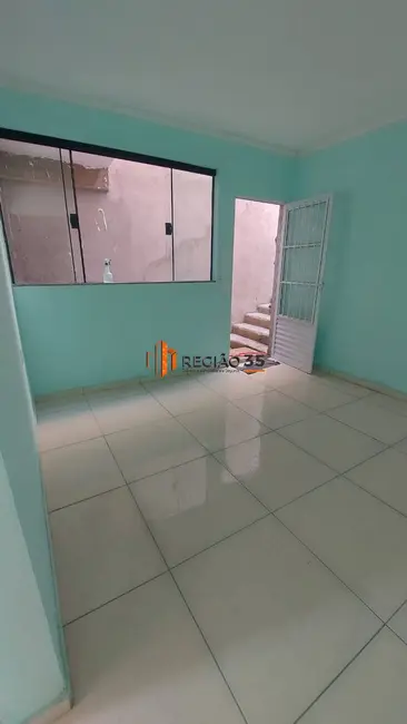 Foto 2 de Casa com 2 quartos para alugar em Chácara Alvorada, Pocos De Caldas - MG