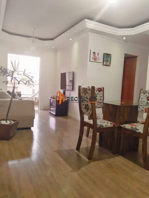 Foto 2 de Apartamento com 3 quartos à venda, 76m2 em Pocos De Caldas - MG