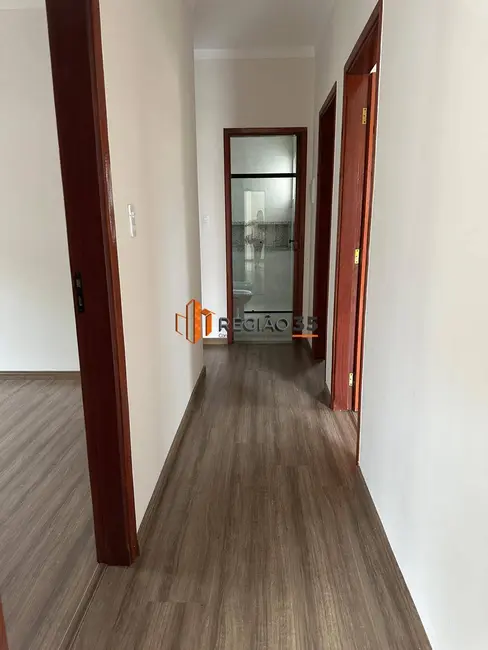 Foto 7 de Casa com 3 quartos à venda, 130m2 em Jardim das Azaléias, Pocos De Caldas - MG