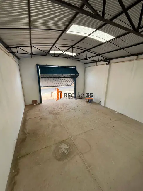 Foto 4 de Sala Comercial à venda, 306m2 em Jardim Doutor Ottoni, Pocos De Caldas - MG
