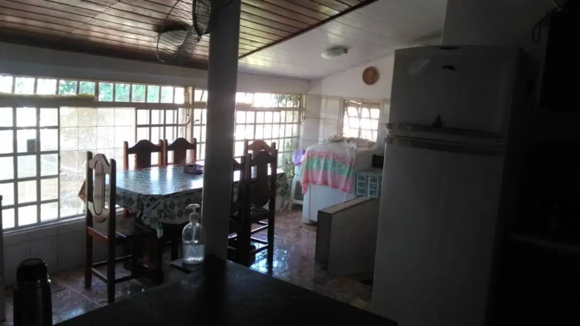 Chácara com 2 quartos à venda, 1000m2 em Centro, Caldas - MG - imagem 9 Foto 9 de Chácara com 2 quartos à venda, 1000m2 em Centro, Caldas - MG